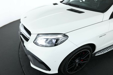 https://vehicle-cdn.autoleague.cloud/31025_61037160_10.jpg