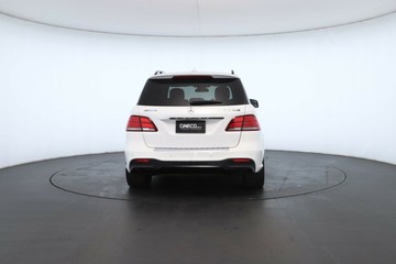 https://vehicle-cdn.autoleague.cloud/31025_61037160_14.jpg