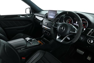 https://vehicle-cdn.autoleague.cloud/31025_61037160_21.jpg