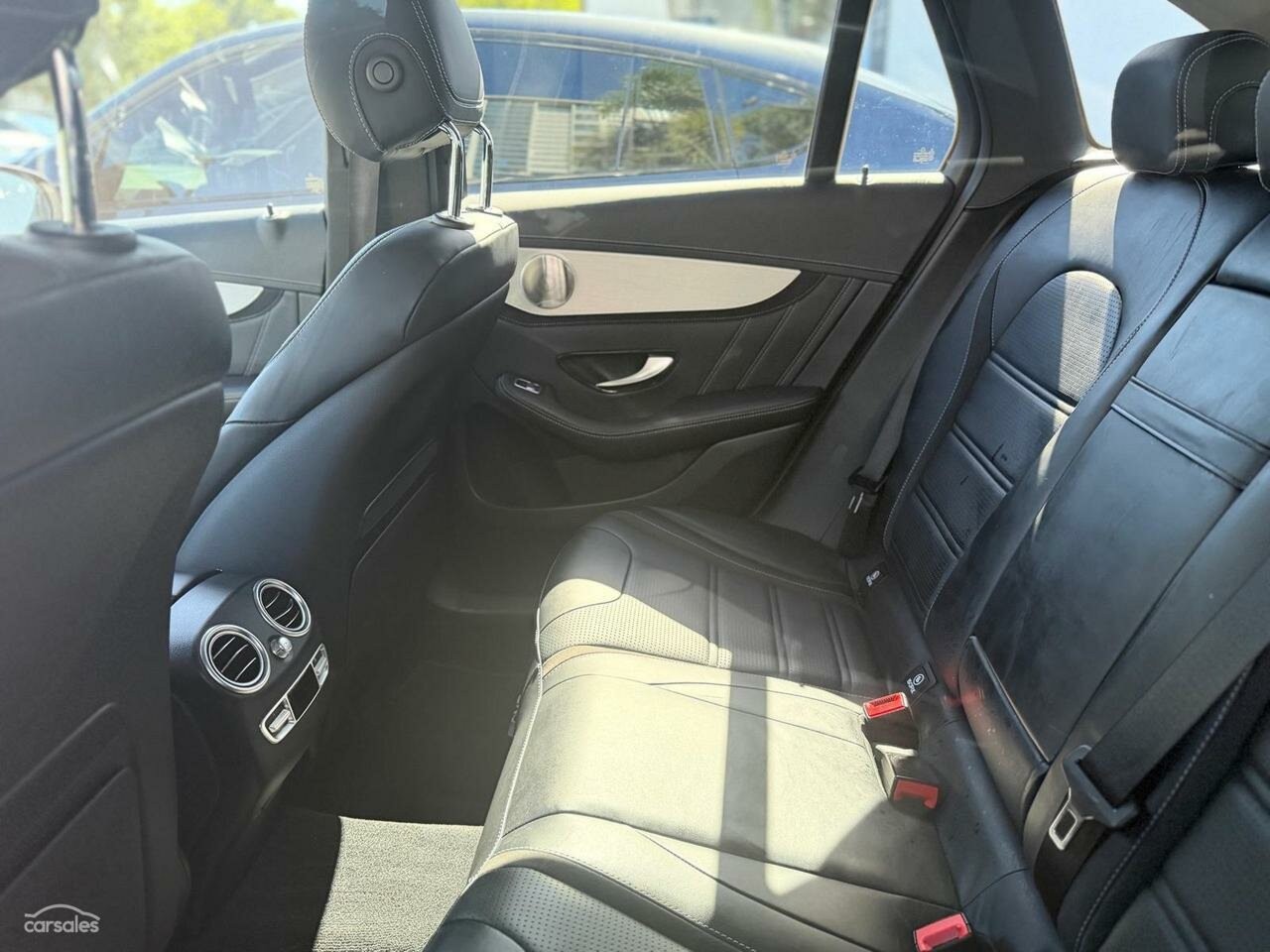 Mercedes Benz Glc-class image 4