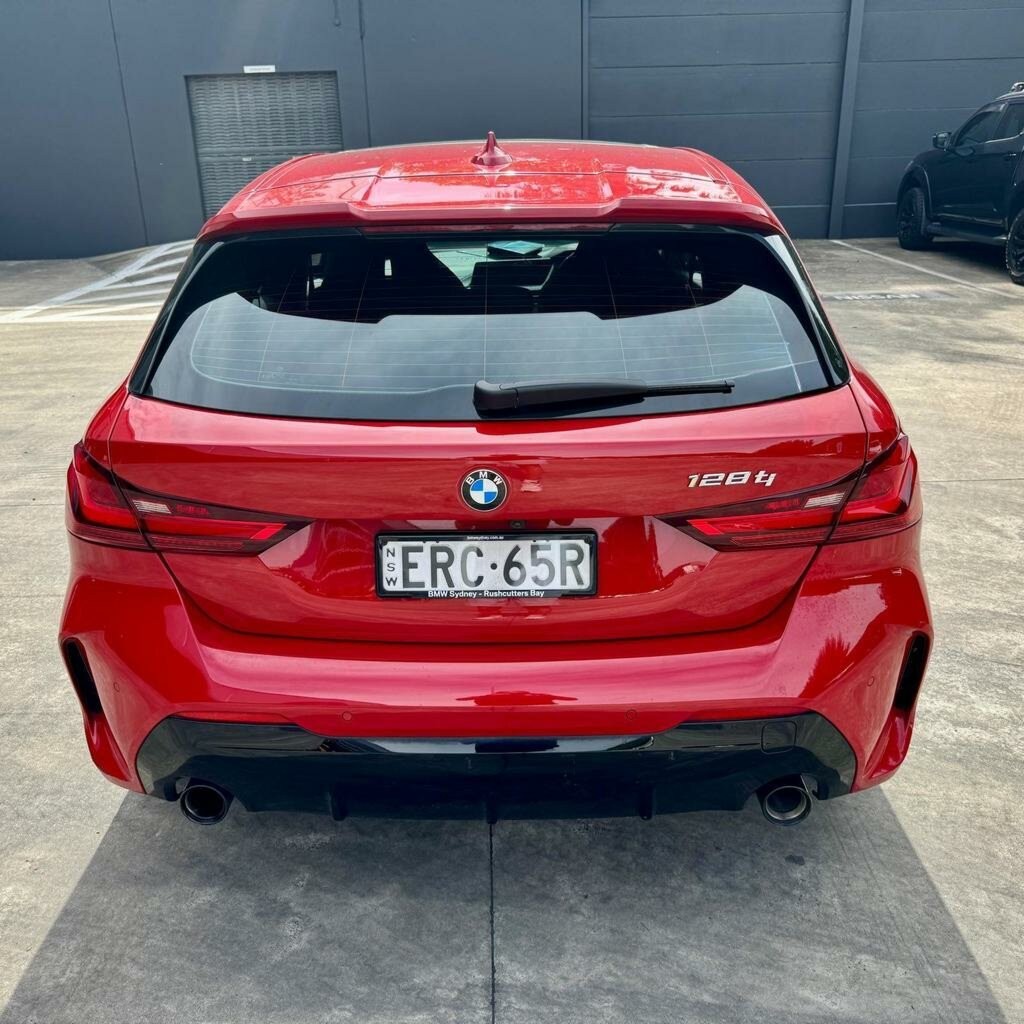 BMW 1 Series image 4