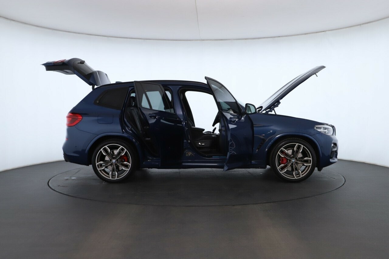 BMW X3 image 2
