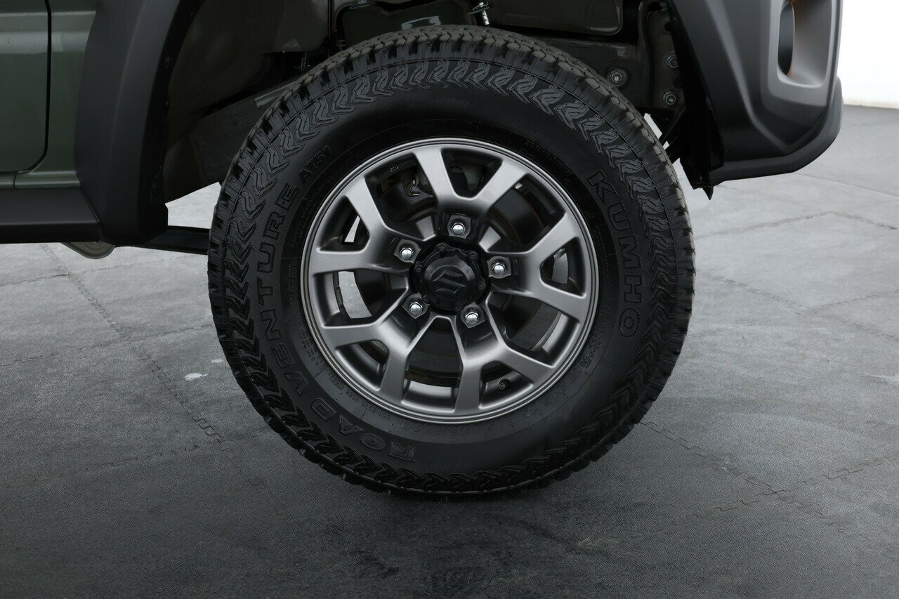 Suzuki Jimny image 4