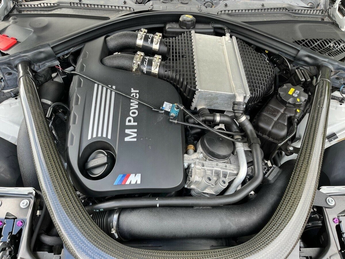 BMW M3 image 3