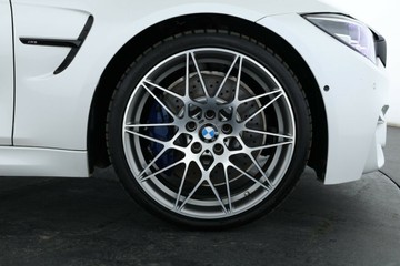 https://vehicle-cdn.autoleague.cloud/31025_61038059_4.jpg