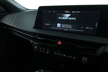 https://vehicle-cdn.autoleague.cloud/31025_61038136_24.jpg