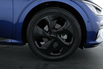 https://vehicle-cdn.autoleague.cloud/31025_61038136_4.jpg
