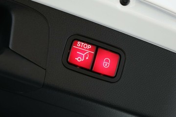 https://vehicle-cdn.autoleague.cloud/31025_61038149_16.jpg