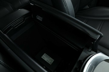 https://vehicle-cdn.autoleague.cloud/31025_61038149_31.jpg
