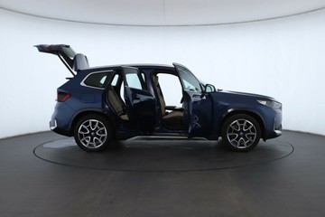 https://vehicle-cdn.autoleague.cloud/31025_61038307_2.jpg