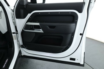 https://vehicle-cdn.autoleague.cloud/31025_61038336_18.jpg