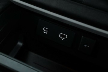 https://vehicle-cdn.autoleague.cloud/31025_61038336_30.jpg