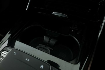 https://vehicle-cdn.autoleague.cloud/31025_61038424_29.jpg