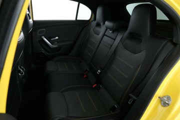 https://vehicle-cdn.autoleague.cloud/31025_61038424_34.jpg