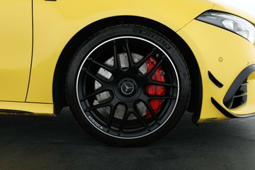 https://vehicle-cdn.autoleague.cloud/31025_61038424_4.jpg