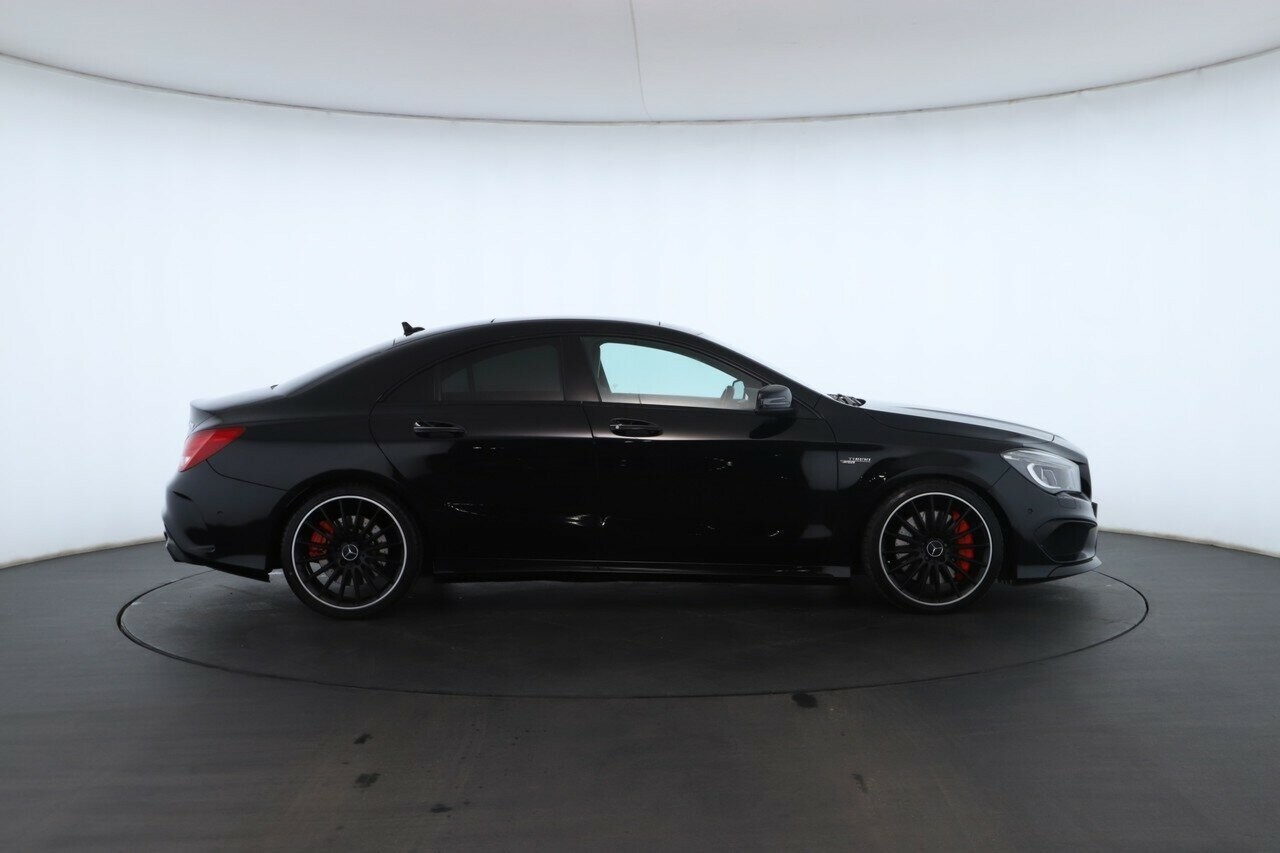 Mercedes Benz Cla-class image 3
