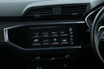 https://vehicle-cdn.autoleague.cloud/31025_61038588_25.jpg