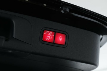 https://vehicle-cdn.autoleague.cloud/31025_61038593_17.jpg