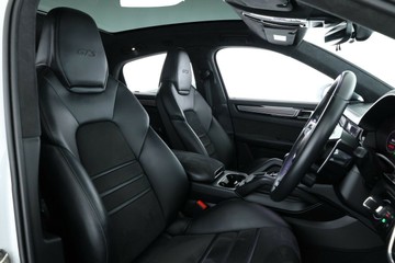https://vehicle-cdn.autoleague.cloud/31025_61038624_20.jpg
