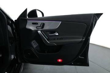 https://vehicle-cdn.autoleague.cloud/31025_61038626_18.jpg