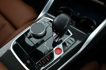 https://vehicle-cdn.autoleague.cloud/31025_61038645_31.jpg