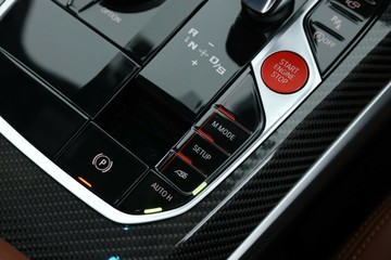 https://vehicle-cdn.autoleague.cloud/31025_61038645_32.jpg