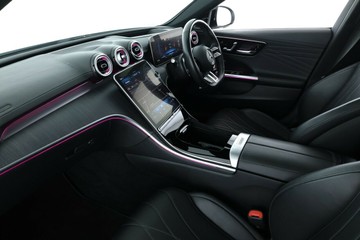 https://vehicle-cdn.autoleague.cloud/31025_61038659_35.jpg