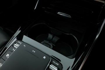 https://vehicle-cdn.autoleague.cloud/31025_61038680_28.jpg