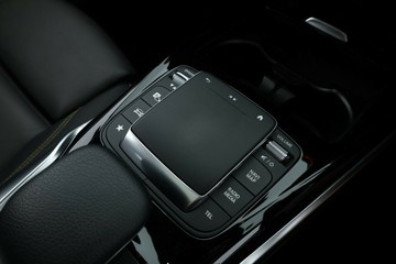 https://vehicle-cdn.autoleague.cloud/31025_61038680_29.jpg
