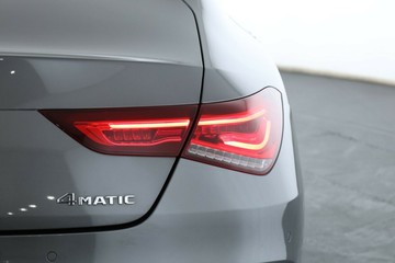 https://vehicle-cdn.autoleague.cloud/31025_61038764_14.jpg