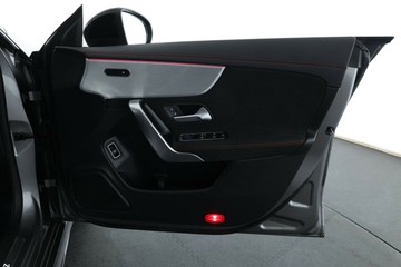 https://vehicle-cdn.autoleague.cloud/31025_61038764_17.jpg