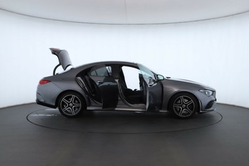 https://vehicle-cdn.autoleague.cloud/31025_61038764_2.jpg