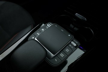https://vehicle-cdn.autoleague.cloud/31025_61038764_28.jpg