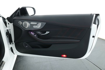 https://vehicle-cdn.autoleague.cloud/31025_61038826_19.jpg