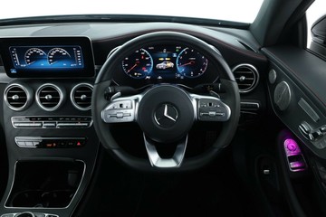 https://vehicle-cdn.autoleague.cloud/31025_61038826_22.jpg