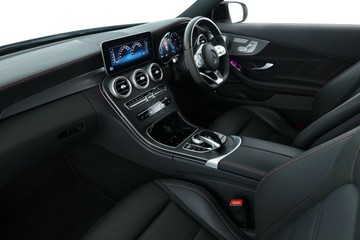 https://vehicle-cdn.autoleague.cloud/31025_61038826_35.jpg