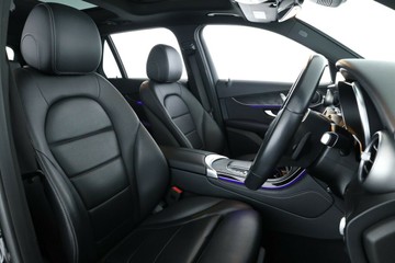 https://vehicle-cdn.autoleague.cloud/31025_61038888_20.jpg
