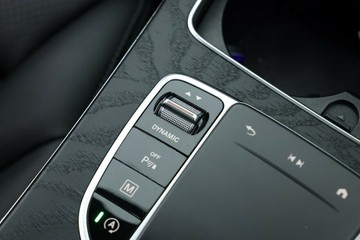https://vehicle-cdn.autoleague.cloud/31025_61038888_31.jpg