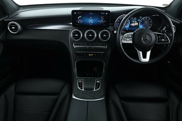 https://vehicle-cdn.autoleague.cloud/31025_61038888_38.jpg