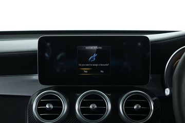 https://vehicle-cdn.autoleague.cloud/31025_61038979_27.jpg