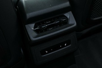 https://vehicle-cdn.autoleague.cloud/31025_61038981_37.jpg
