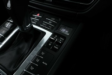 https://vehicle-cdn.autoleague.cloud/31025_61039069_27.jpg