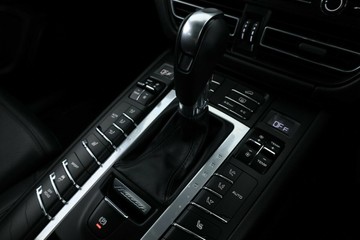 https://vehicle-cdn.autoleague.cloud/31025_61039069_28.jpg