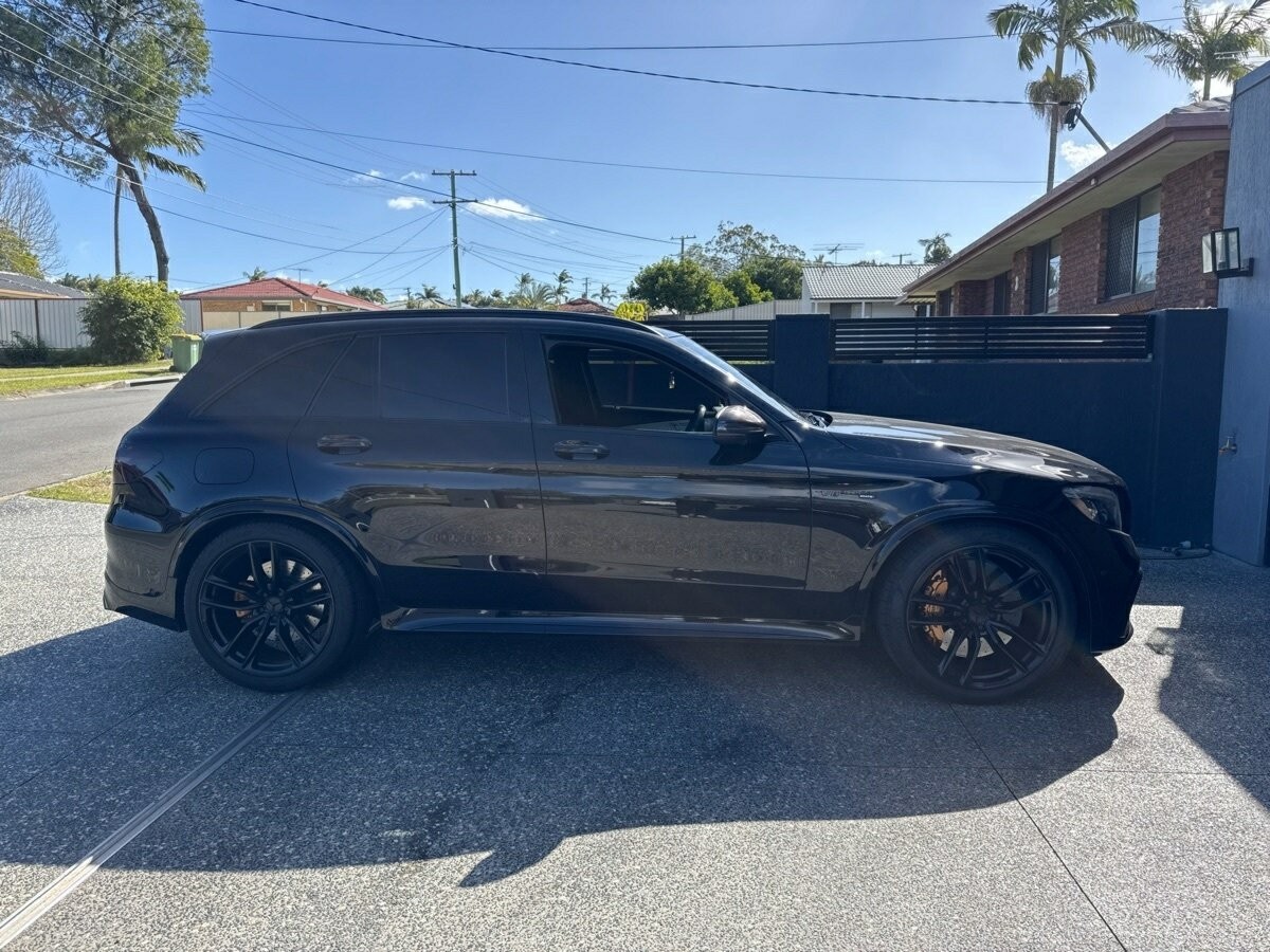 Mercedes Benz Glc-class image 2