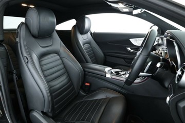 https://vehicle-cdn.autoleague.cloud/31025_61039145_19.jpg