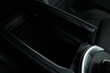 https://vehicle-cdn.autoleague.cloud/31025_61039145_33.jpg