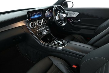 https://vehicle-cdn.autoleague.cloud/31025_61039145_35.jpg