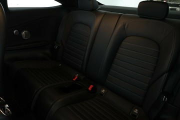 https://vehicle-cdn.autoleague.cloud/31025_61039145_36.jpg