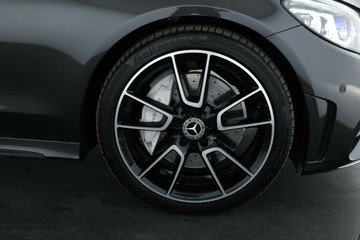 https://vehicle-cdn.autoleague.cloud/31025_61039145_4.jpg