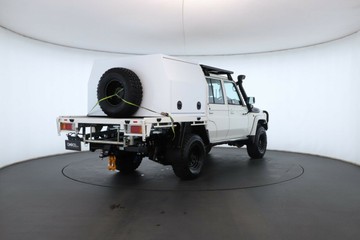 https://vehicle-cdn.autoleague.cloud/31025_61039195_18.jpg